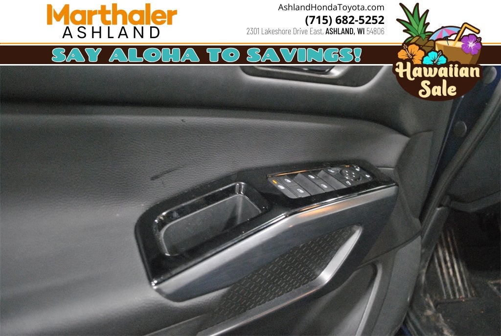 2025 Nissan Pathfinder SL AWD