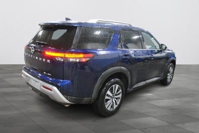 2025 Nissan Pathfinder SL AWD