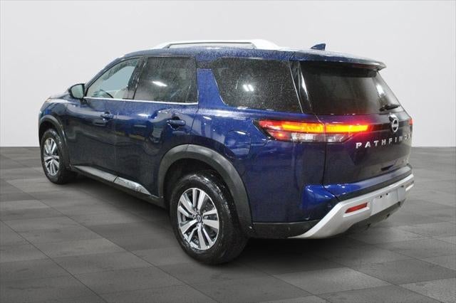 2025 Nissan Pathfinder SL AWD