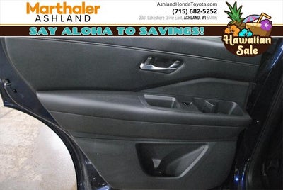 2025 Nissan Pathfinder SL AWD