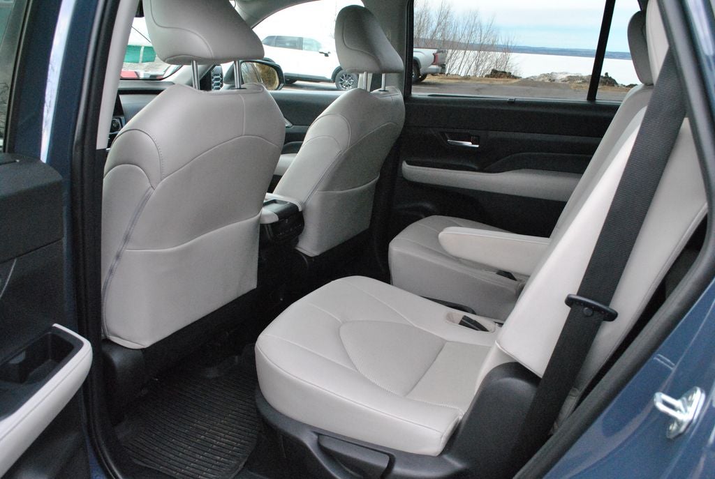 2024 Toyota GRAND HIGHLANDER XLE 7-Passenger AWD