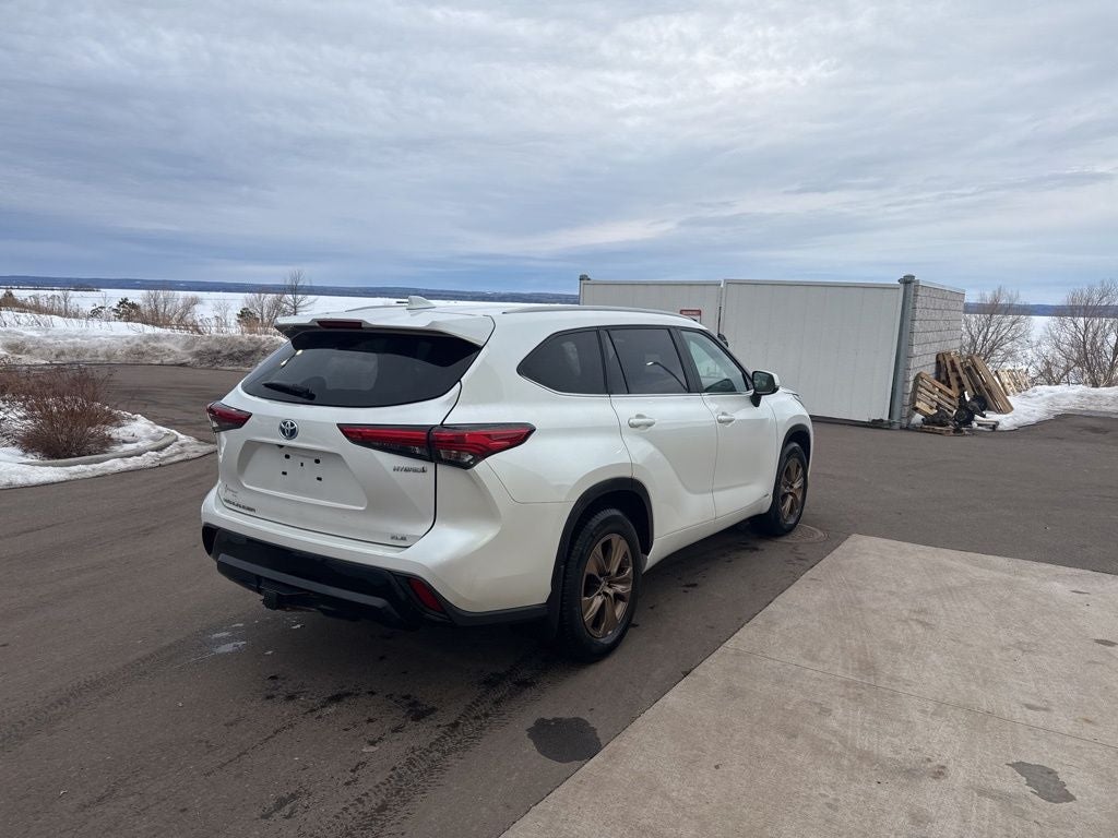2023 Toyota HIGHLANDER HYBRD Bronze Edition AWD