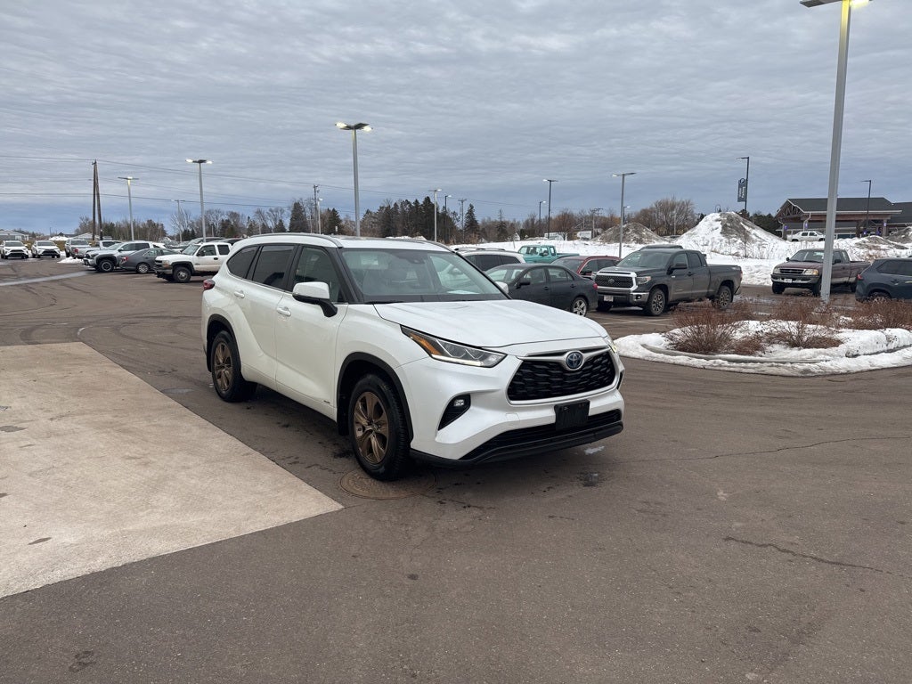 2023 Toyota HIGHLANDER HYBRD Bronze Edition AWD