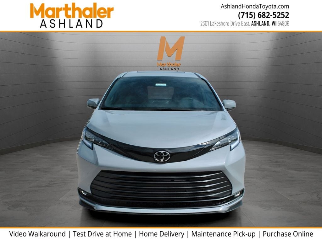 2026 Toyota Sienna Woodland Edition 7 Passenger