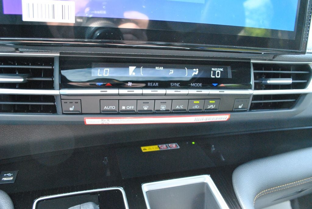 2026 Toyota Sienna Woodland Edition 7 Passenger