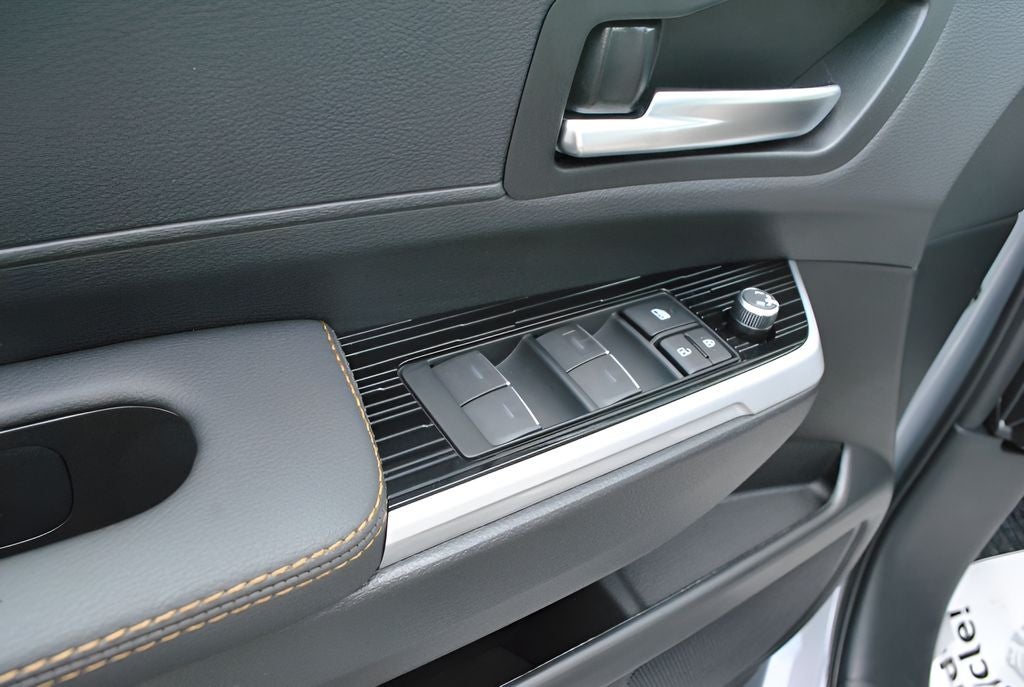 2026 Toyota Sienna Woodland Edition 7 Passenger