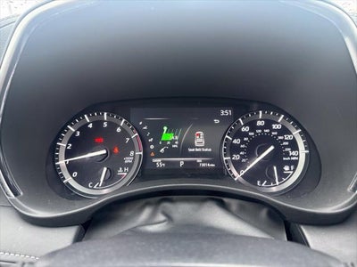 2021 Toyota Highlander Limited AWD 3rd Row w/ Tow Hitch
