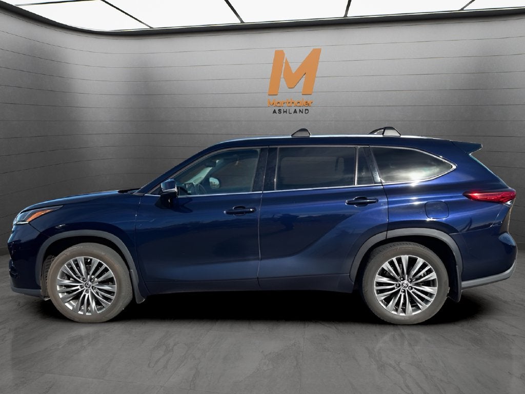 2022 Toyota Highlander Platinum AWD