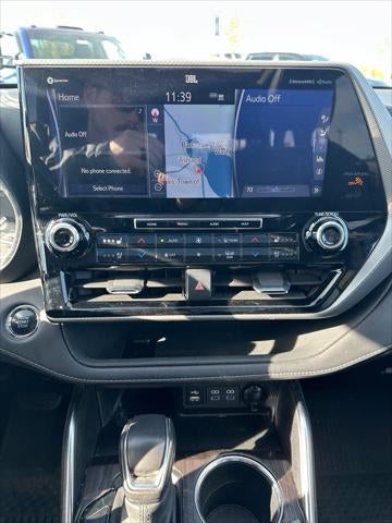 2022 Toyota Highlander Platinum AWD