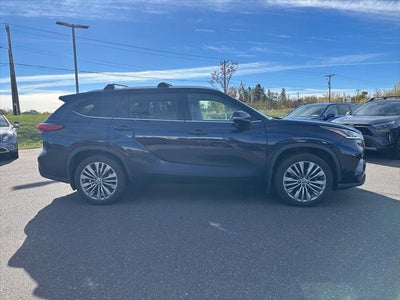 2022 Toyota Highlander Platinum AWD