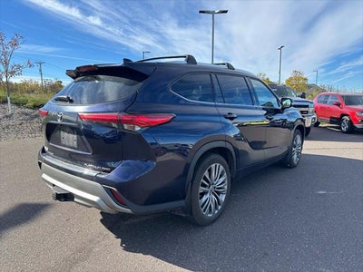 2022 Toyota Highlander Platinum AWD