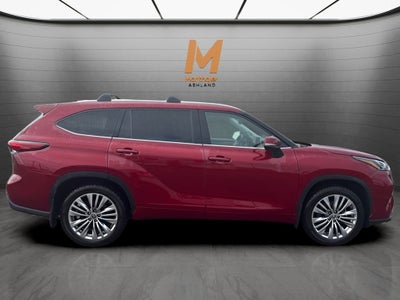 2022 Toyota Highlander Platinum AWD