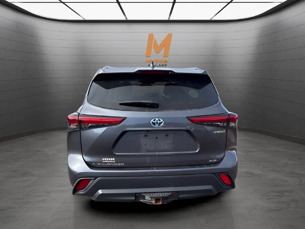 2021 Toyota Highlander Hybrid XLE
