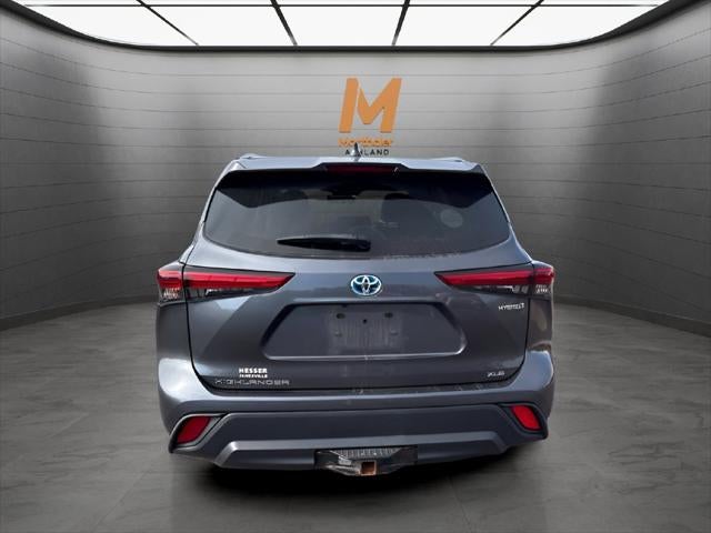 2021 Toyota Highlander Hybrid XLE