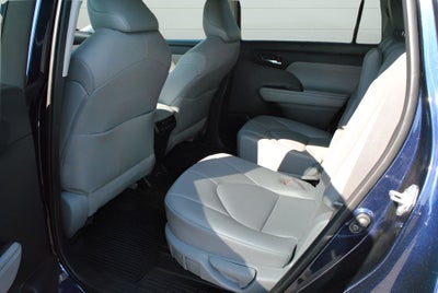 2021 Toyota Highlander XLE AWD