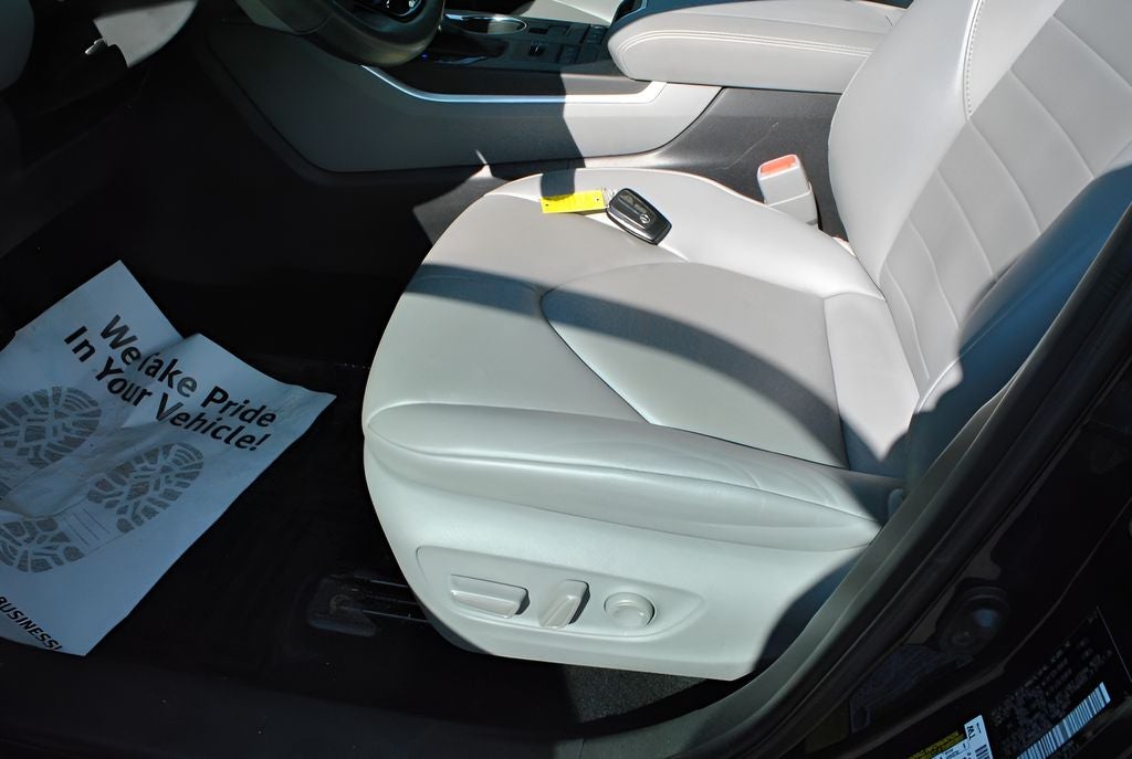 2021 Toyota Highlander XLE AWD