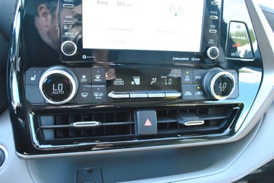 2021 Toyota Highlander XLE AWD