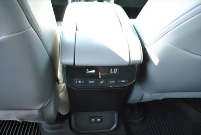 2021 Toyota Highlander XLE AWD