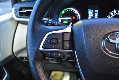 2022 Toyota SIENNA XLE XLE FWD