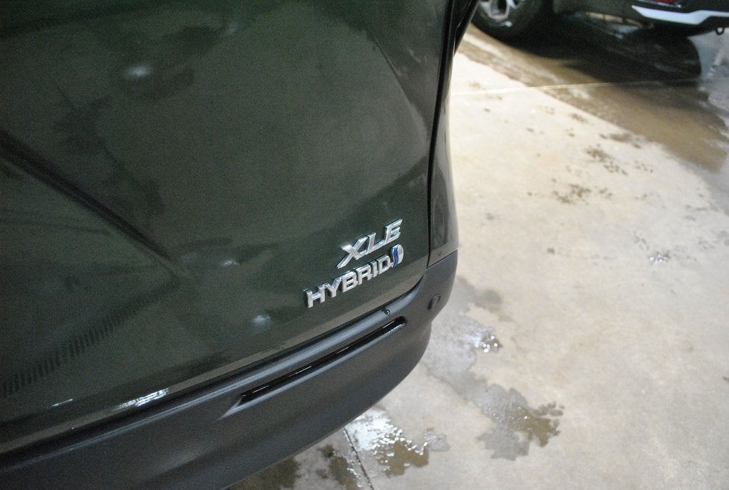 2023 Toyota SIENNA XLE XLE 7 Passenger Plus Package FWD