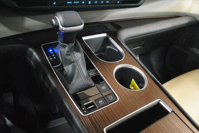 2023 Toyota SIENNA XLE XLE 7 Passenger Plus Package FWD