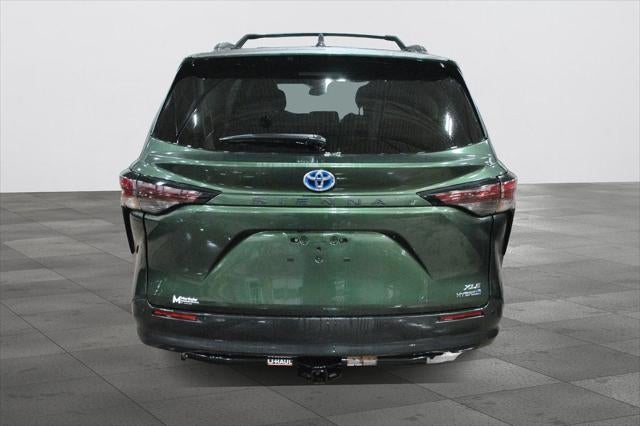 2023 Toyota SIENNA XLE XLE 7 Passenger Plus Package FWD