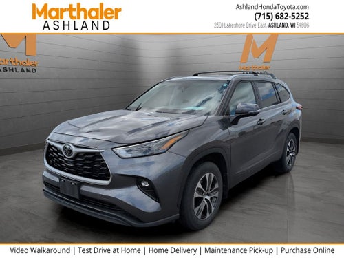 2023 Toyota HIGHLANDER XLE 8 Passenger AWD