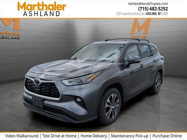 2023 Toyota HIGHLANDER XLE 8 Passenger AWD