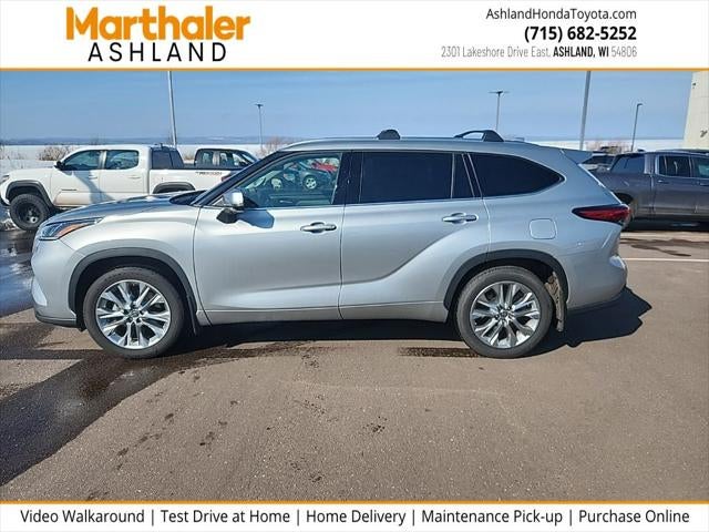 2023 Toyota HIGHLANDER Limited AWD 8 Passenger