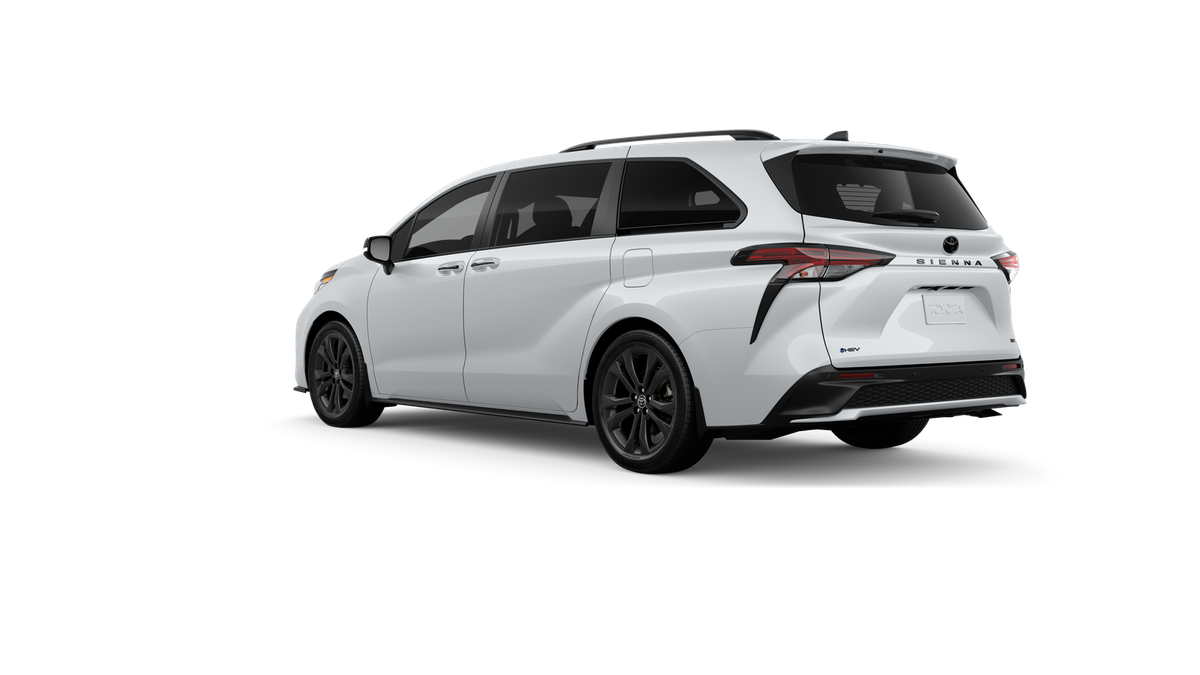 2026 Toyota Sienna XSE 7 Passenger