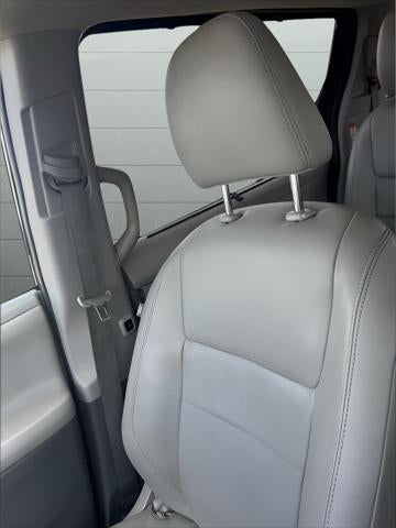 2020 Toyota SIENNA XLE 3.5L XLE 8 Passenger FWD