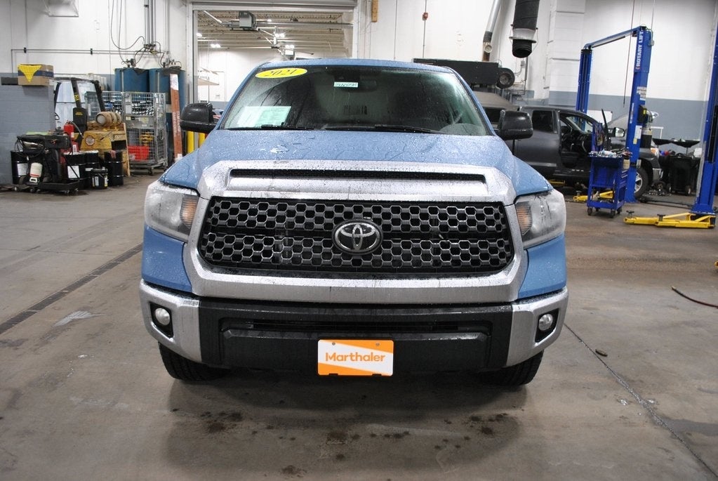 Used 2021 Toyota Tundra SR5 with VIN 5TFDY5F15MX992589 for sale in Worthington, Minnesota
