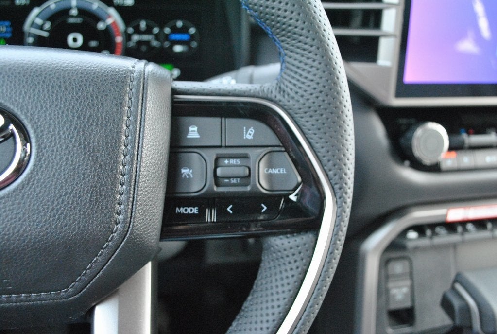 2026 Toyota Tundra i-FORCE MAX Platinum