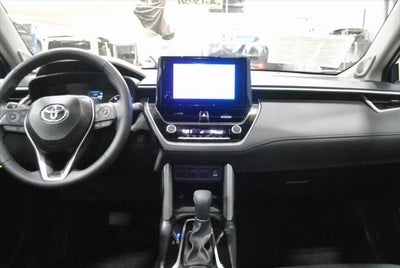 2025 Toyota Corolla Cross LE AWD