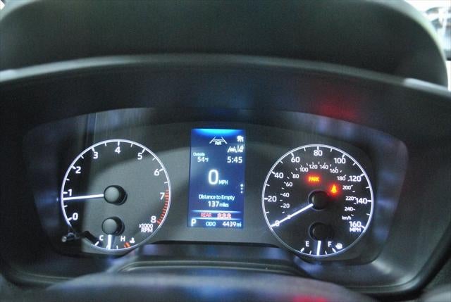 2025 Toyota Corolla Cross LE AWD