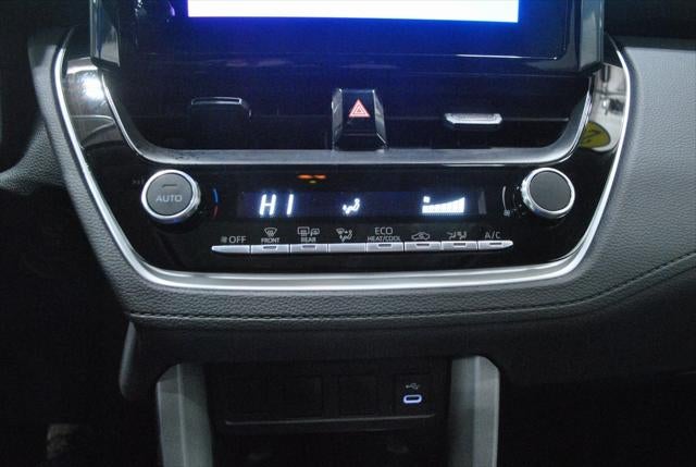 2025 Toyota Corolla Cross LE AWD