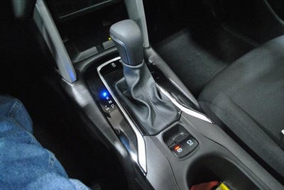 2025 Toyota Corolla Cross LE AWD