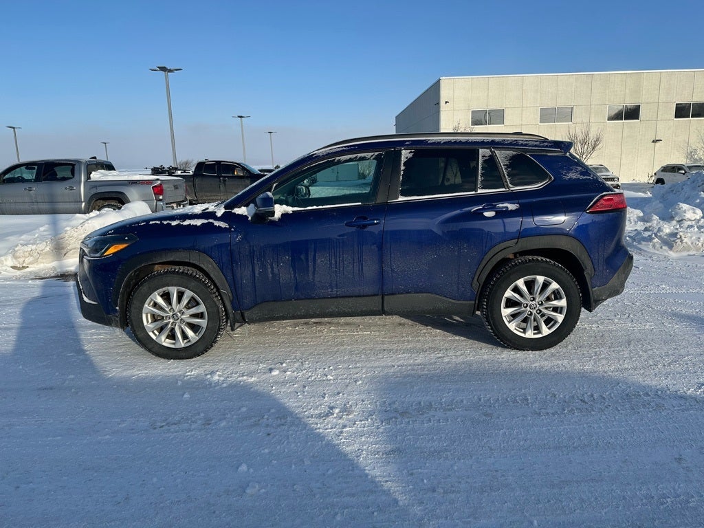 2022 Toyota Corolla Cross LE AWD