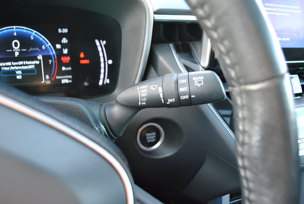 2023 Toyota Corolla Cross XLE AWD