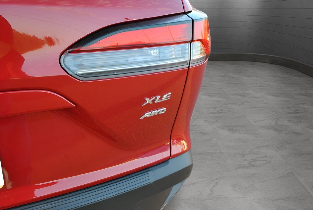 2023 Toyota Corolla Cross XLE AWD