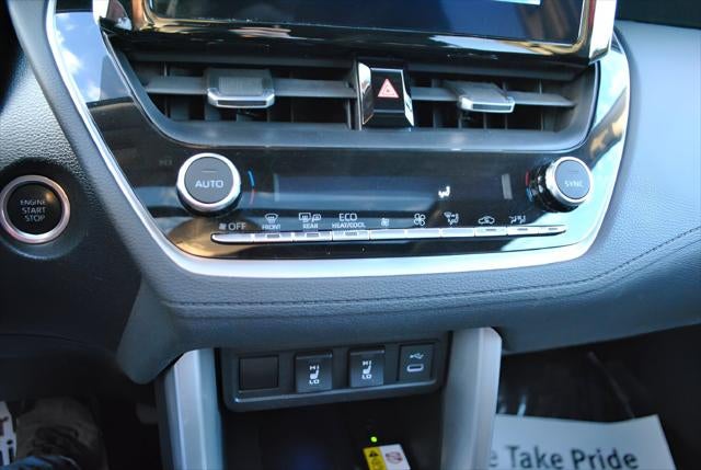 2023 Toyota Corolla Cross XLE AWD