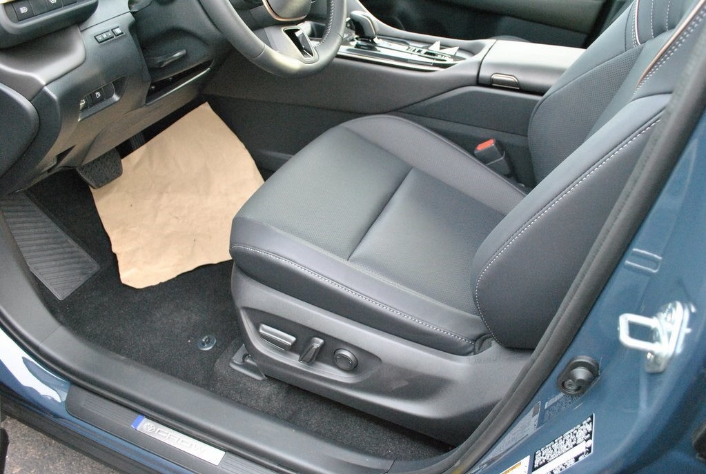 2026 Toyota Toyota Crown Nightshade