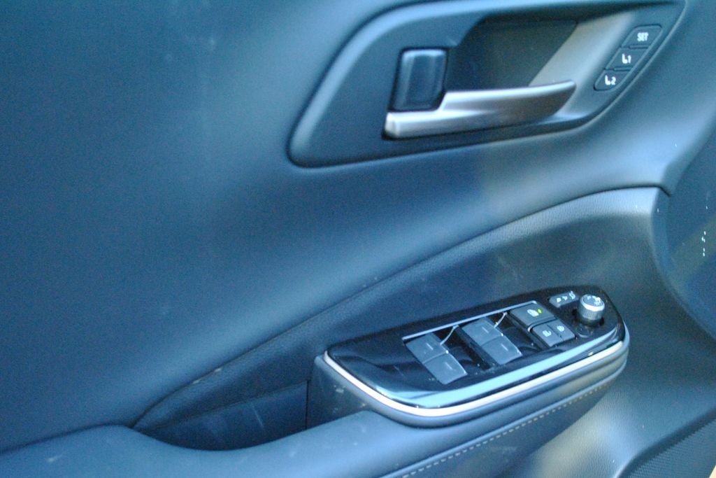 2026 Toyota Crown Signia Limited