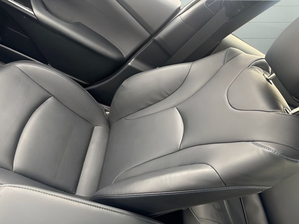 2022 Toyota Prius Limited FWD