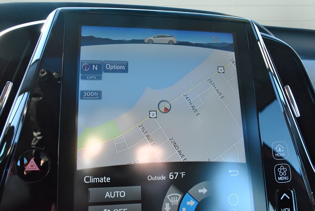 2022 Toyota PRIUS Limited FWD