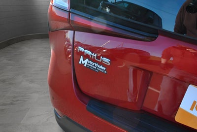 2022 Toyota PRIUS Limited FWD