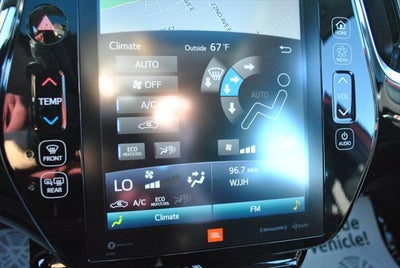 2022 Toyota PRIUS Limited FWD
