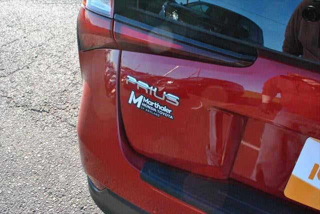 2022 Toyota PRIUS Limited FWD