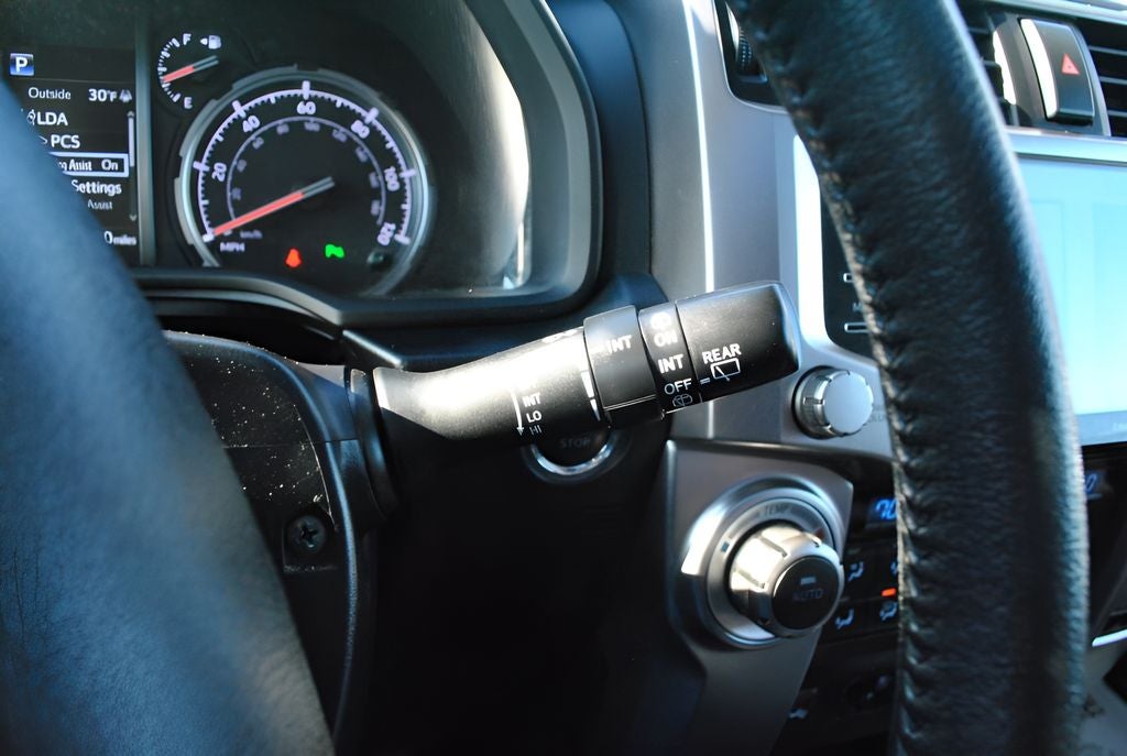 2021 Toyota 4RUNNER Limited 4WD