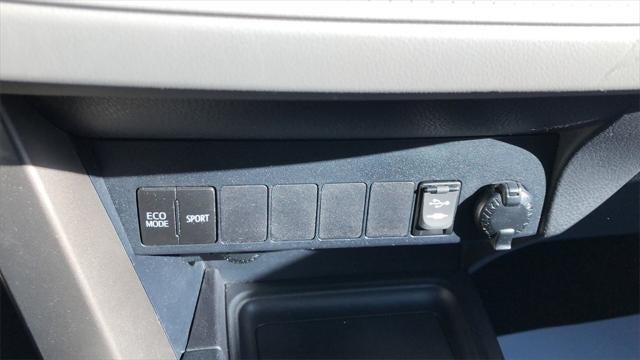 2015 Toyota RAV4 LE AWD